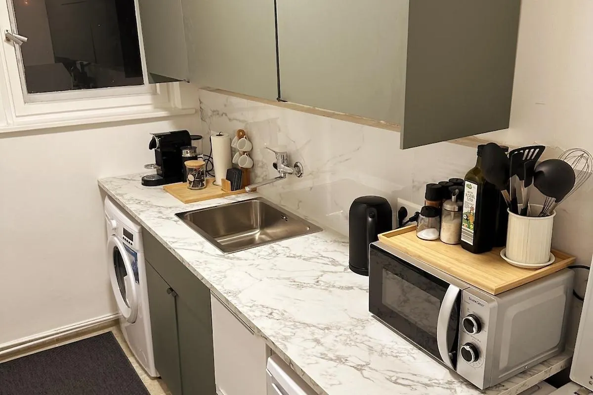Gemuetliches Apartment In Neukoelln - Privat Parkplatz Germany