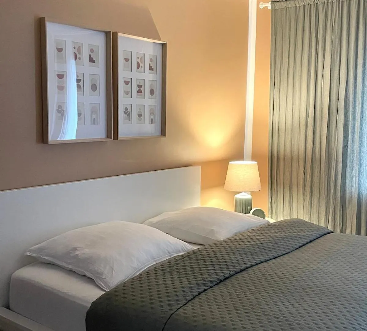 Gemuetliches Apartment In Neukoelln - Privat Parkplatz