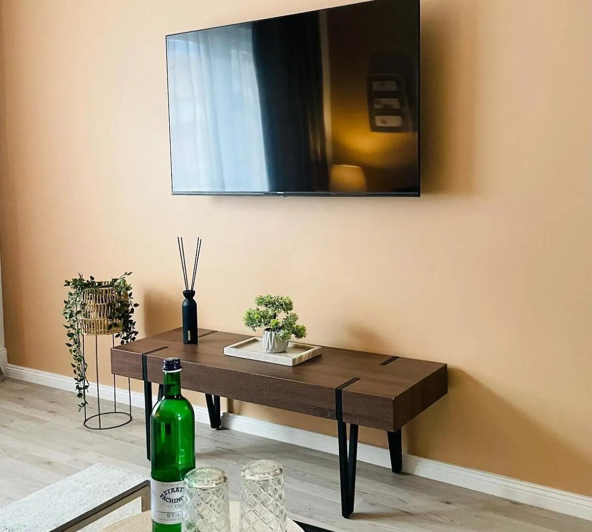 Gemuetliches Apartment In Neukoelln - Privat Parkplatz  Berlin