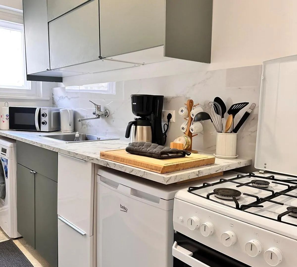 Apartamento Stylish Apt In Neukoelln Kiez Privat Parkplatz Berlín