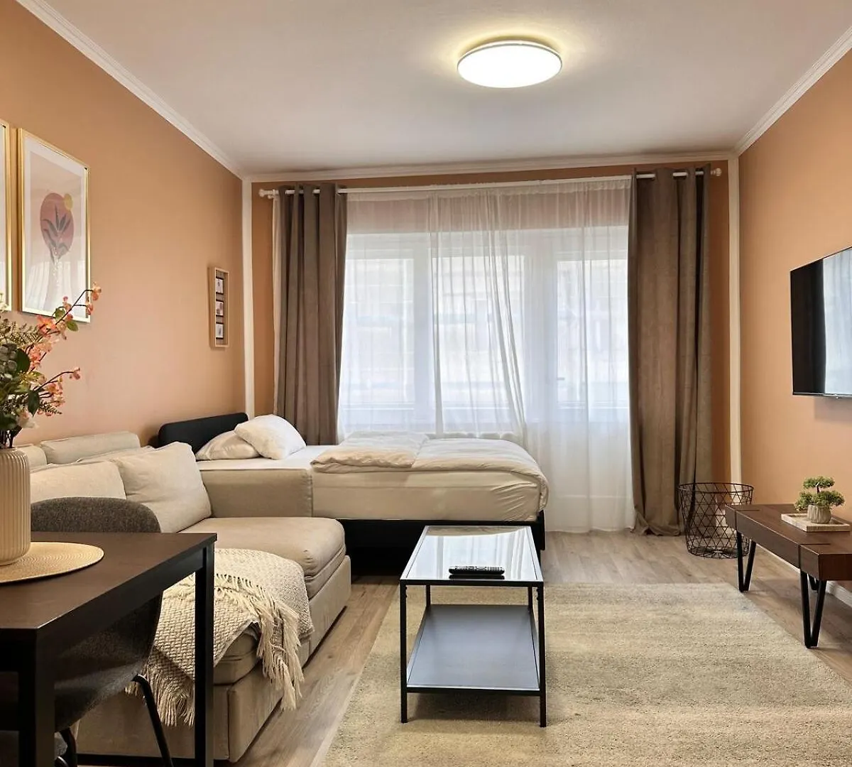 Stylish Apt In Neukoelln Kiez Privat Parkplatz Berlín Apartamento